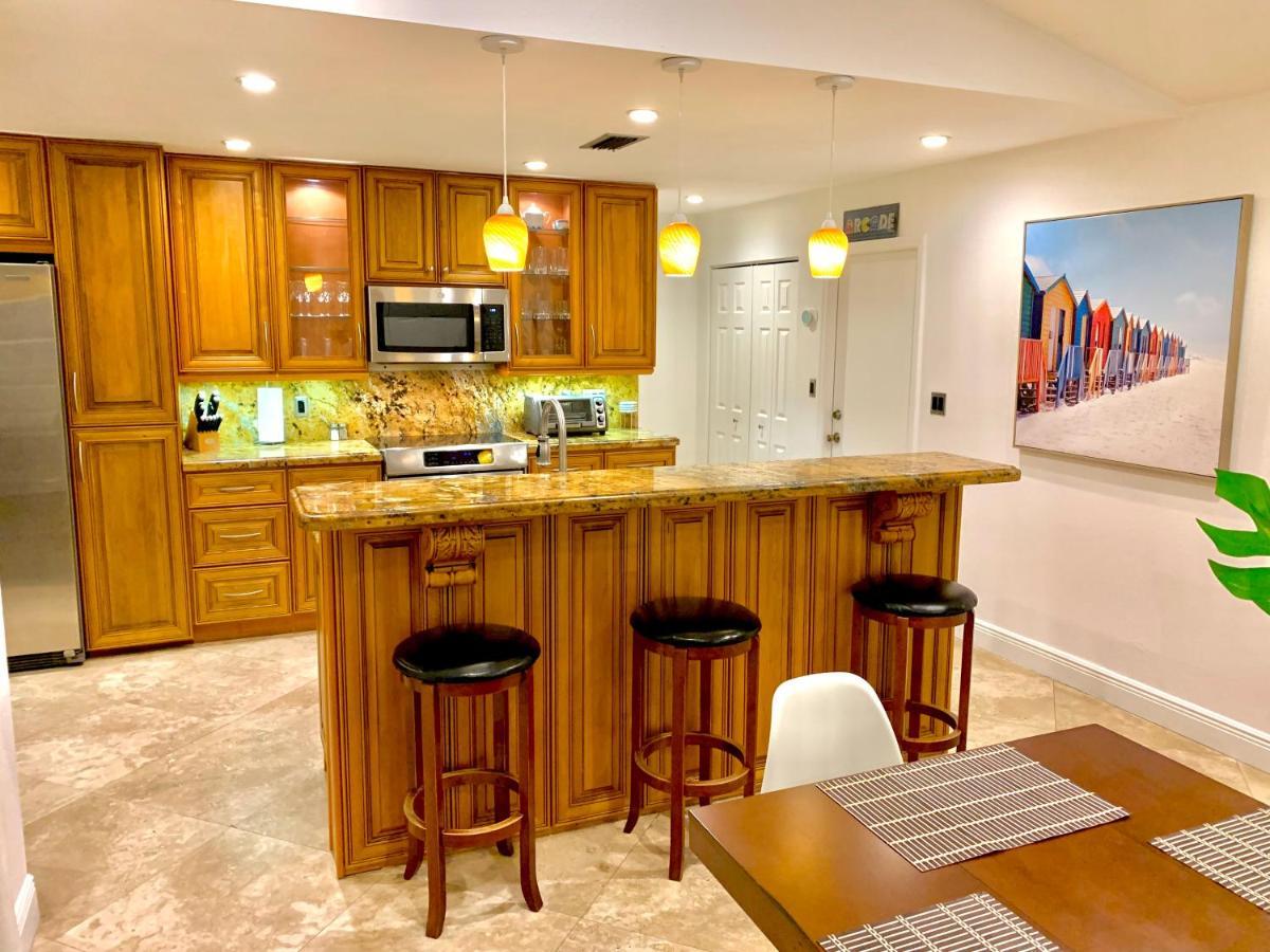 Kendall Keys Oasis Home W/ Pool, Theater & Arcade Miami Ngoại thất bức ảnh